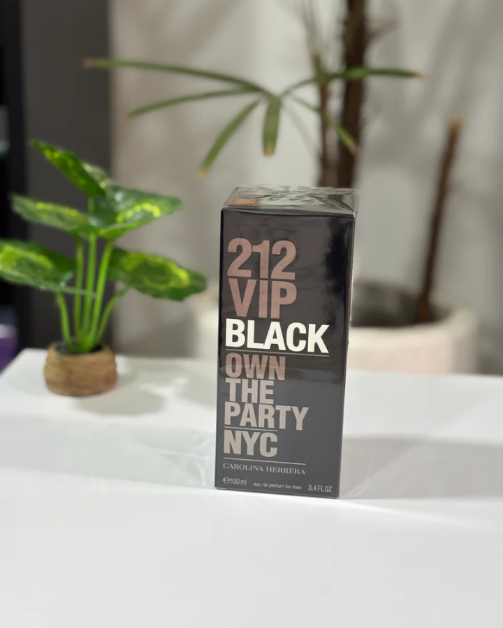 212 VIP Black Eau de Parfum