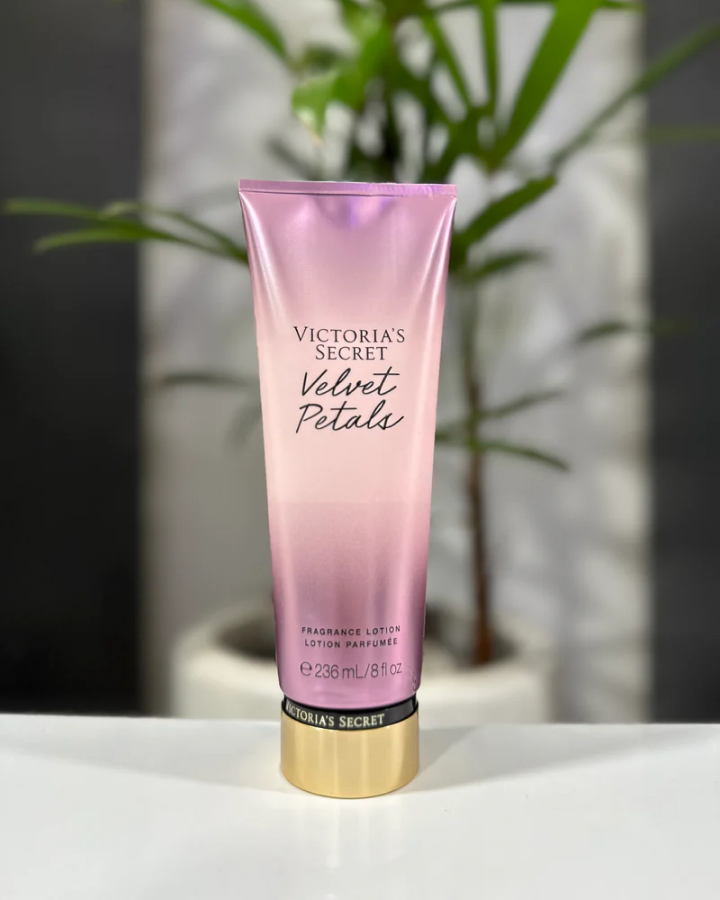 Creme Hidratante - Velvet Petals 236ml